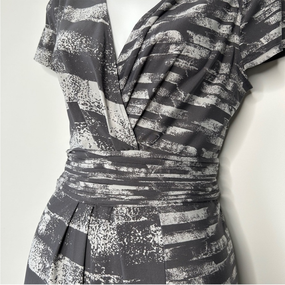 BCBMAXAZRIA Agate Combo Grey Stretchy Alba Dress - Picture 4 of 8